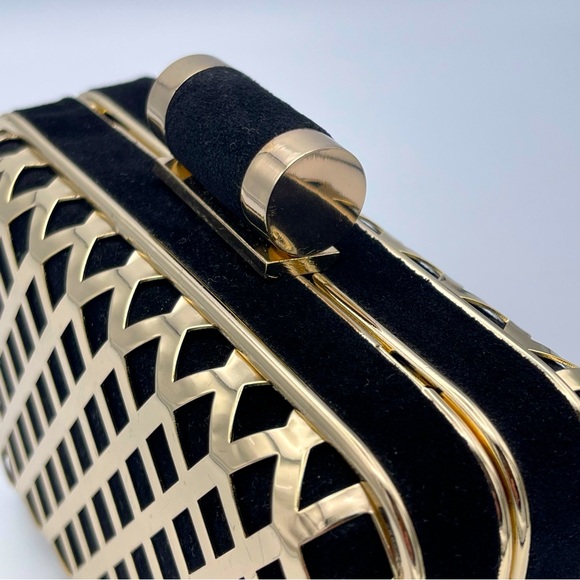 SHIRALEAH 🖤 NWT ‘Jean Minaudiere’ Black & Gold Evening Clutch - Picture 5 of 13